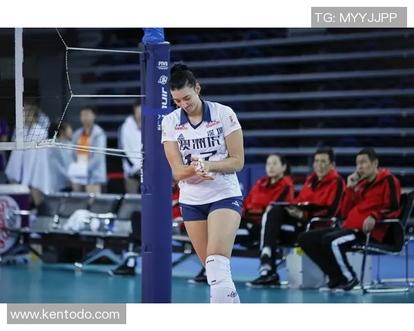 深圳排球队在排球节奏排行榜中荣获第四名展现出强劲实力与团队合作精神